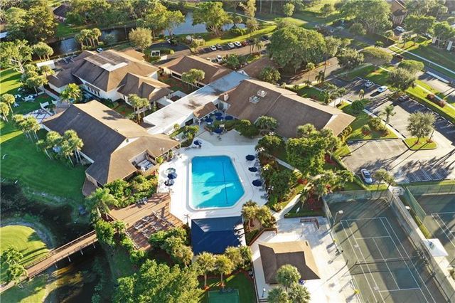 10203 Mangrove 104 Drive 104, Boynton Beach, FL 33437