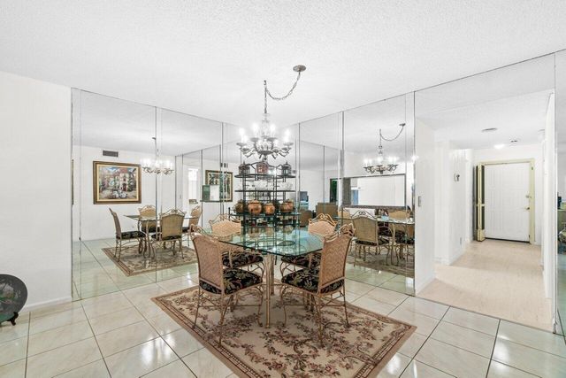10203 Mangrove 104 Drive 104, Boynton Beach, FL 33437