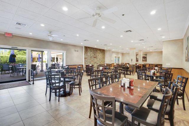 10203 Mangrove 104 Drive 104, Boynton Beach, FL 33437