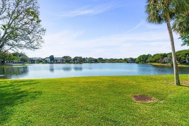 10203 Mangrove 104 Drive 104, Boynton Beach, FL 33437