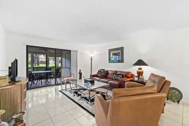 10203 Mangrove 104 Drive 104, Boynton Beach, FL 33437