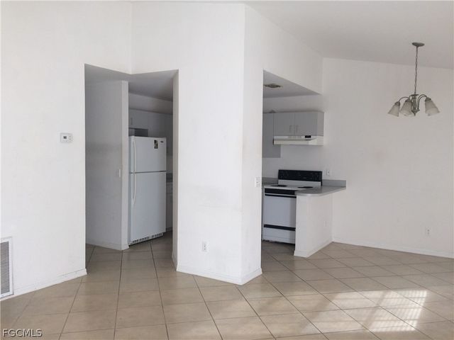 19237 Tangerine RD, Fort Myers, FL 33967