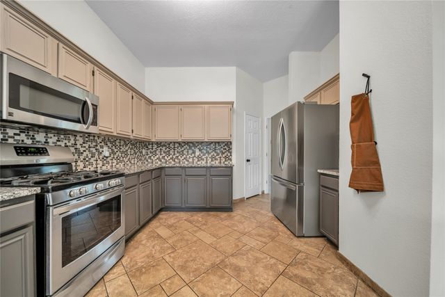 2604 Hackberry Creek, Mesquite, TX 75181