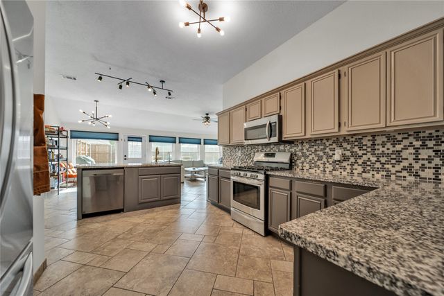 2604 Hackberry Creek, Mesquite, TX 75181