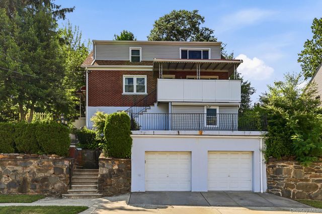21 New Avenue, Yonkers, NY 10704