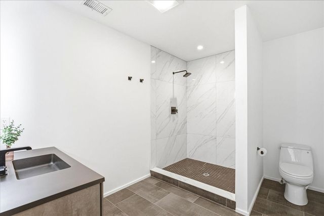 3 Kestrel Wy, Carver, MA 02330