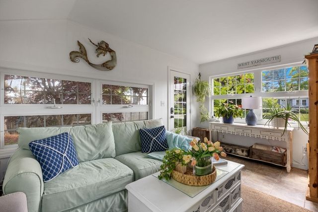 56 Crowes Purchase Rd, Yarmouth, MA 02673
