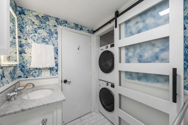 56 Crowes Purchase Rd, Yarmouth, MA 02673