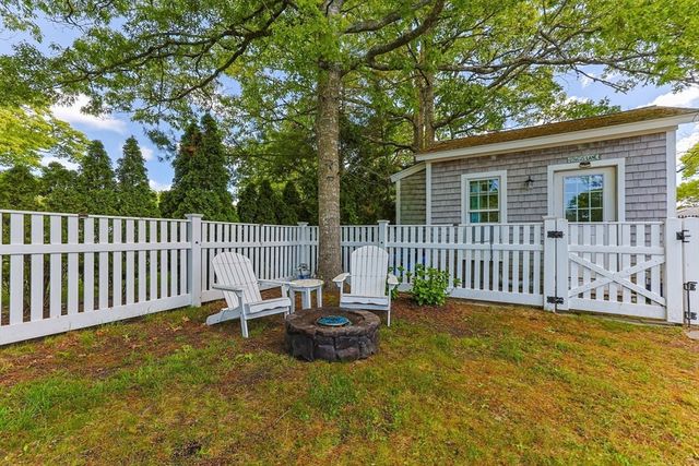 56 Crowes Purchase Rd, Yarmouth, MA 02673