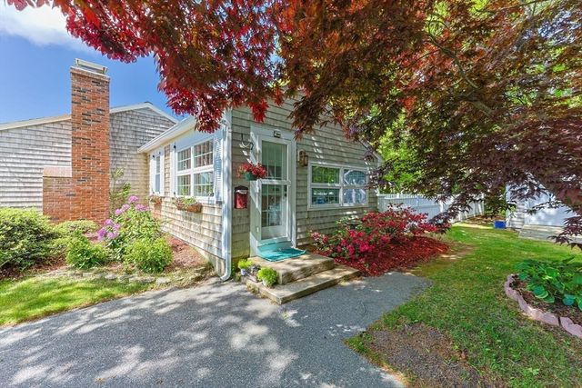 56 Crowes Purchase Rd, Yarmouth, MA 02673