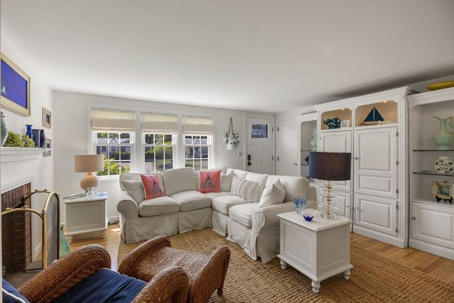 56 Crowes Purchase Rd, Yarmouth, MA 02673