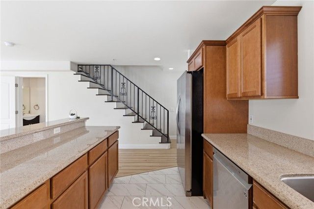 1133 S Hoover 416, Los Angeles, CA 90006