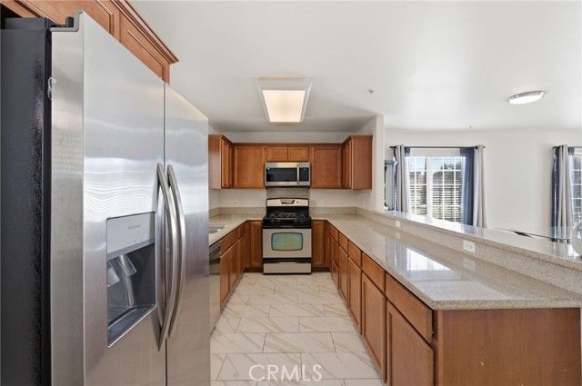 1133 S Hoover 416, Los Angeles, CA 90006