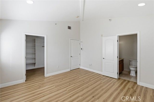 1133 S Hoover 416, Los Angeles, CA 90006