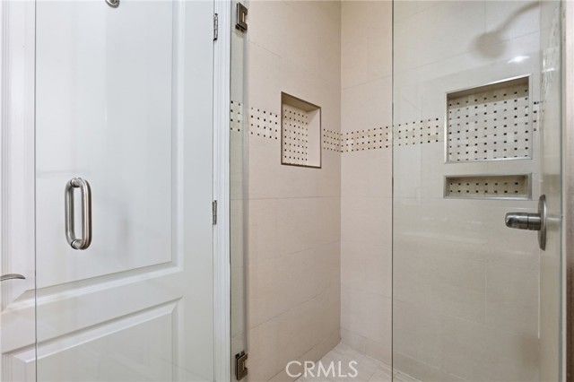 1133 S Hoover 416, Los Angeles, CA 90006