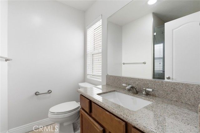 1133 S Hoover 416, Los Angeles, CA 90006