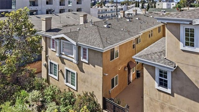 1133 S Hoover 416, Los Angeles, CA 90006