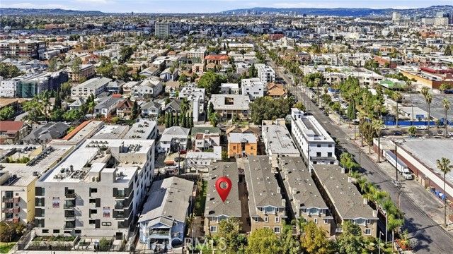 1133 S Hoover 416, Los Angeles, CA 90006