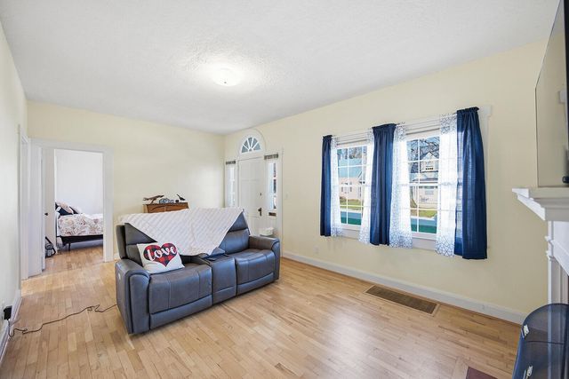 122 Linden Avenue, Frankfort, KY 40601