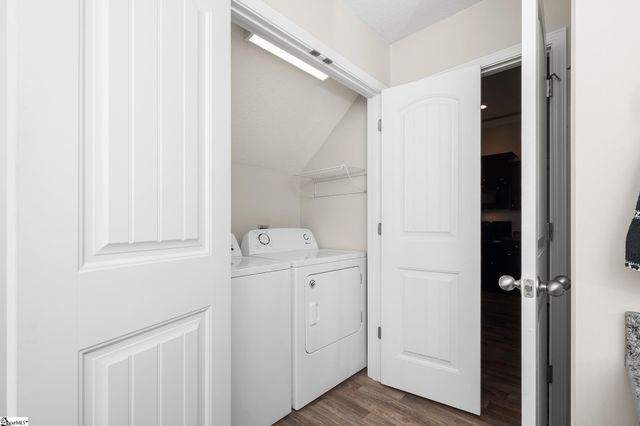 198 Highland Springs Loop, Inman, SC 29349