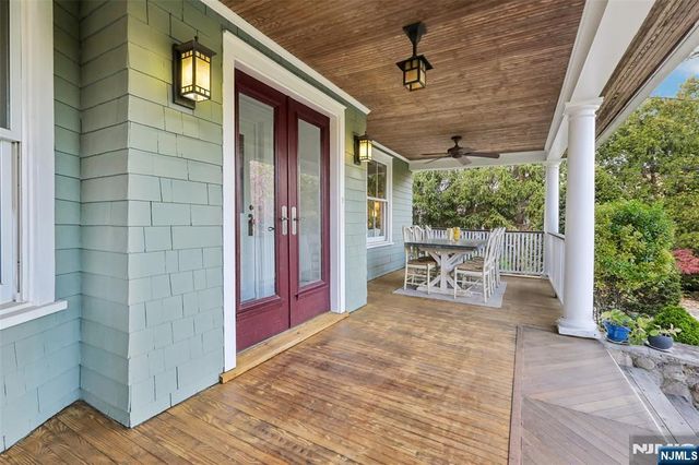 130 N Maple Avenue, Ridgewood, NJ 07450