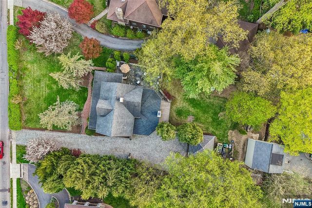 130 N Maple Avenue, Ridgewood, NJ 07450