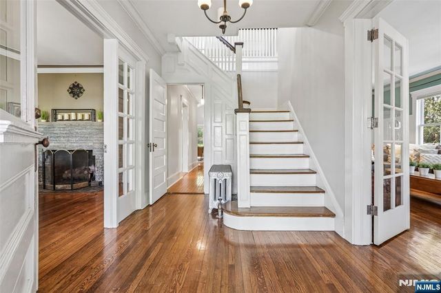 130 N Maple Avenue, Ridgewood, NJ 07450