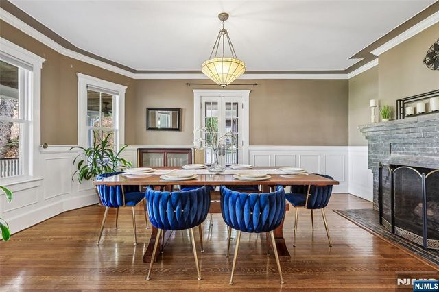 130 N Maple Avenue, Ridgewood, NJ 07450