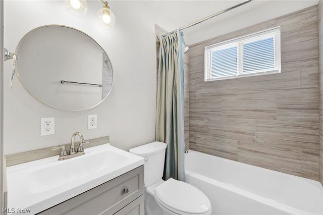 16159 Bowfin Boulevard, Brookpark, OH 44142