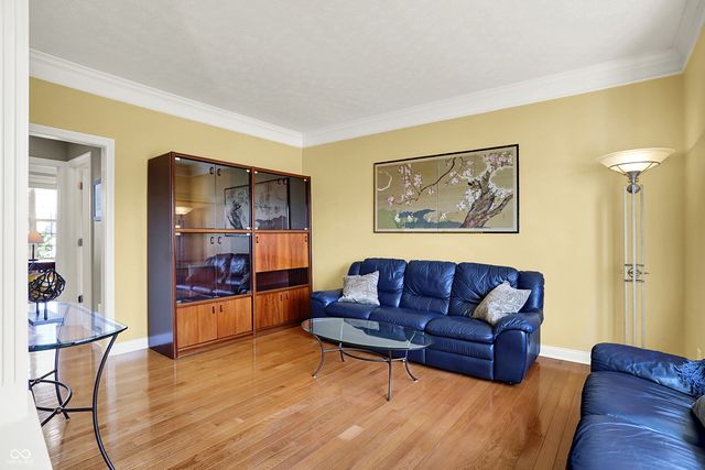 8944 Spring Violet Place, Zionsville, IN 46077