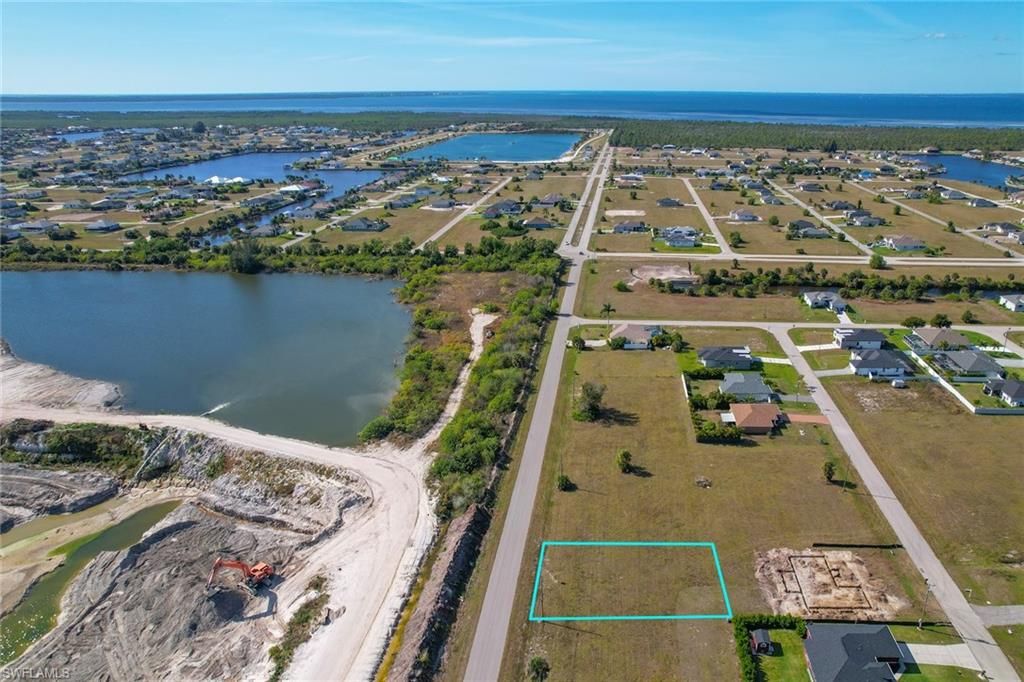 3905 Caloosa PKWY N, CAPE CORAL, FL 33993 — photo 2