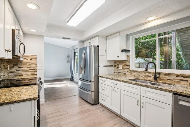 2589 KNOLL STREET W, Palm Harbor, FL 34683