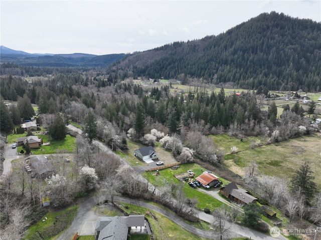 4 286th Avenue SE, Enumclaw, WA 98022