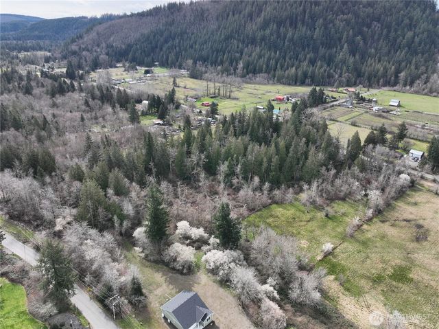 4 286th Avenue SE, Enumclaw, WA 98022