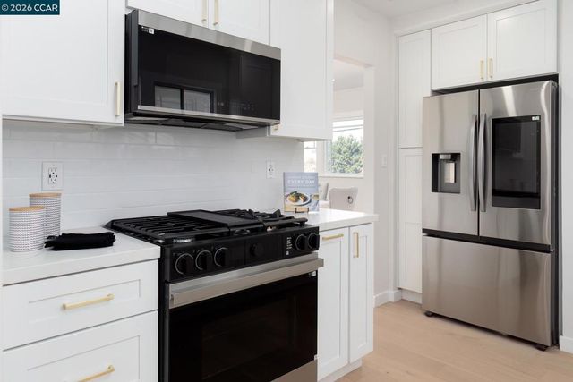 1515 1515 Hampel St, Oakland, CA 94602