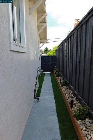 1515 1515 Hampel St, Oakland, CA 94602