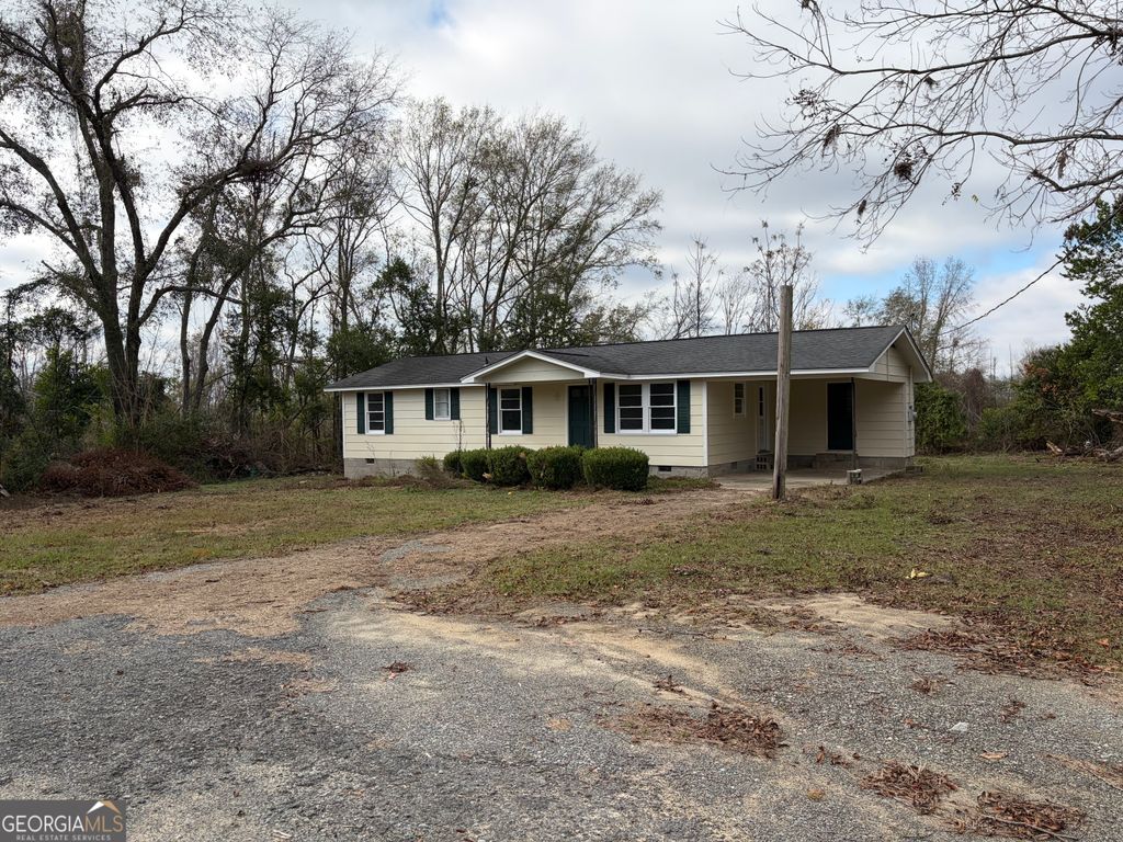 184 Belvue Avenue, Lyons, GA 30436