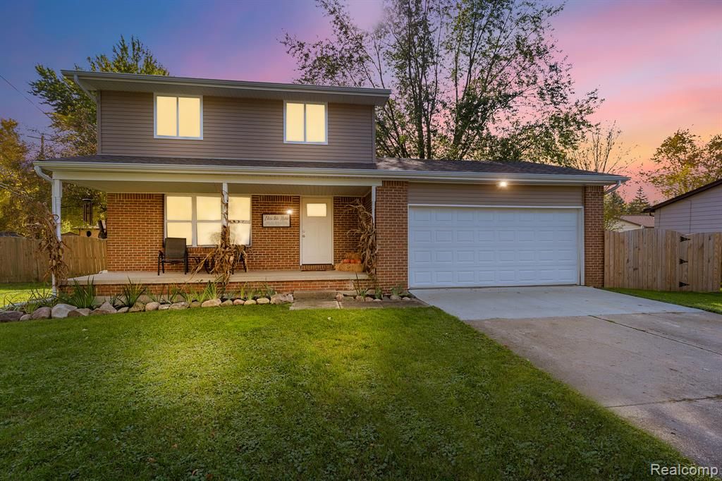 5423 Meadowcrest Drive, Flint, MI 48532