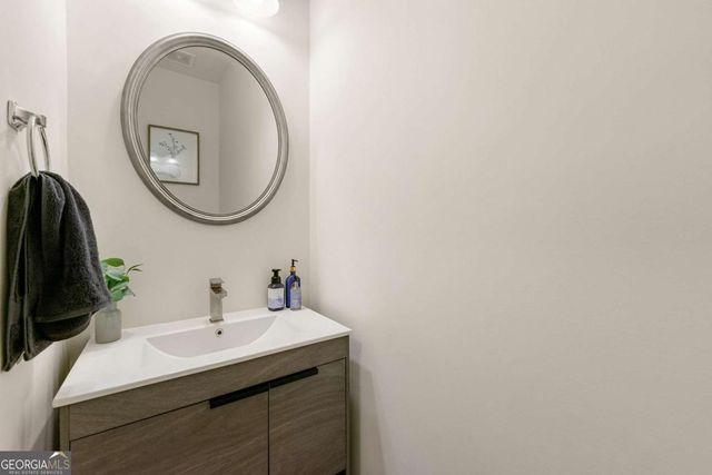 3295 Estes Drive, South Fulton, GA 30349