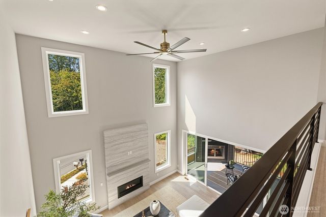 18520 83rd Avenue NE, Kenmore, WA 98028