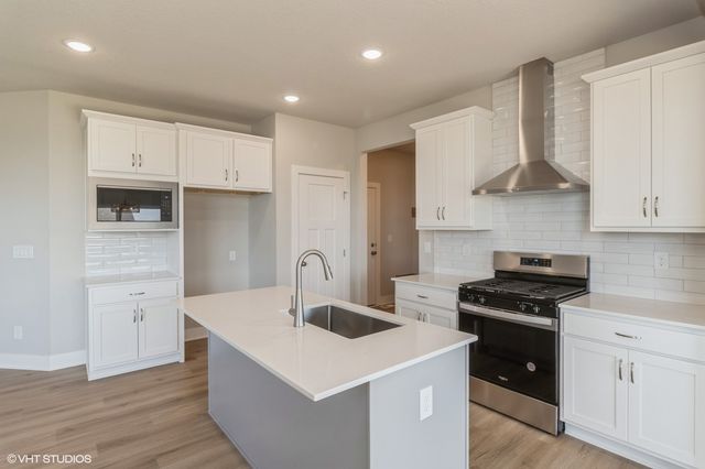 2536 E 50th Court, Des Moines, IA 50317