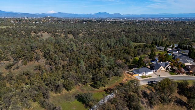 000 Weseman Road, Redding, CA 96001