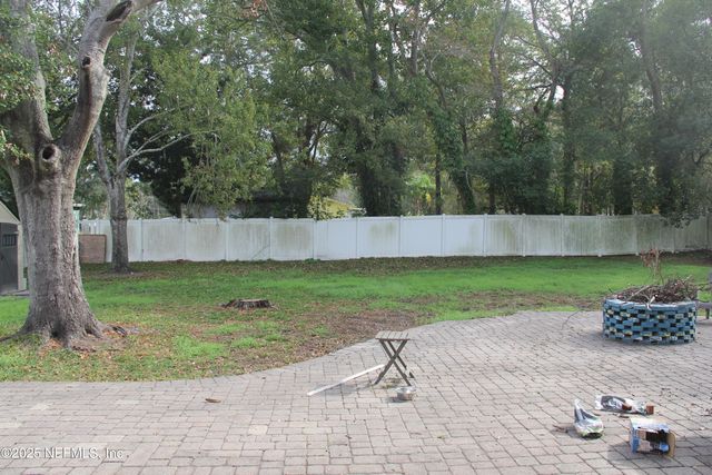 10843 PINE ACRES Road, Jacksonville, FL 32257