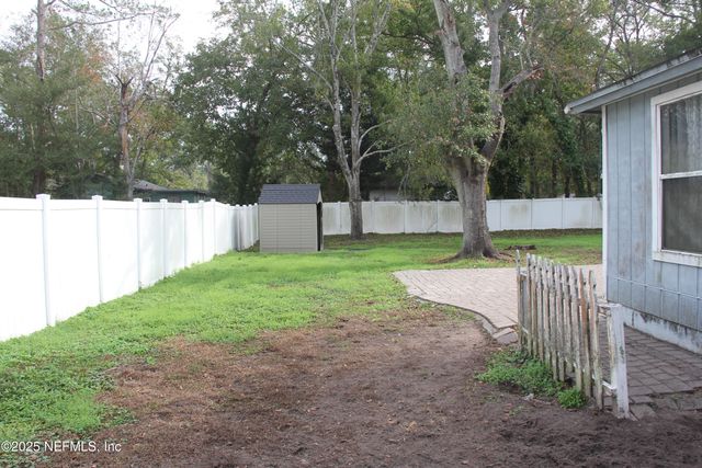 10843 PINE ACRES Road, Jacksonville, FL 32257