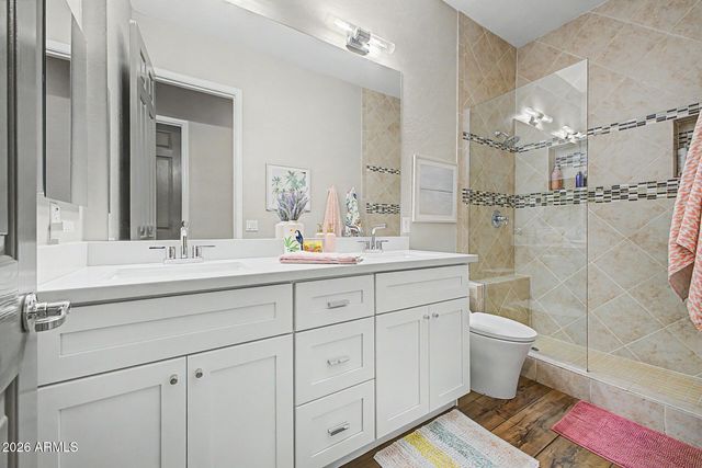 4122 W ORAIBI Drive, Glendale, AZ 85308