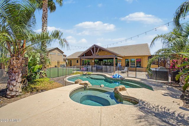 4122 W ORAIBI Drive, Glendale, AZ 85308