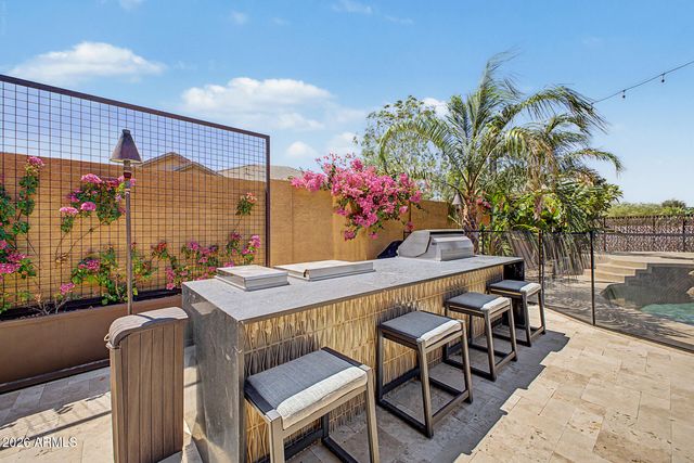 4122 W ORAIBI Drive, Glendale, AZ 85308