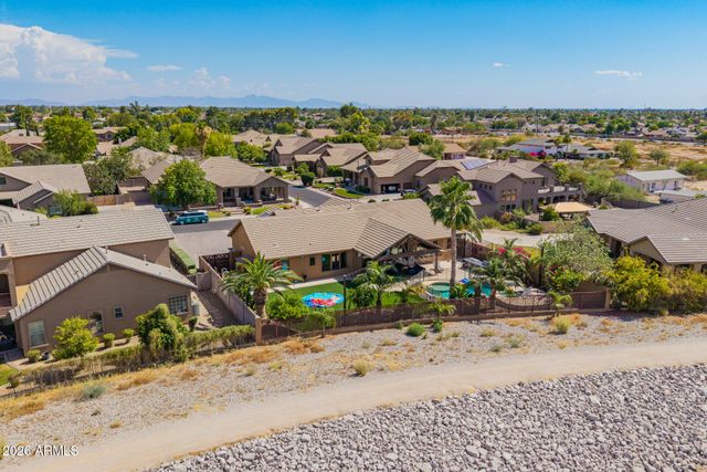 4122 W ORAIBI Drive, Glendale, AZ 85308