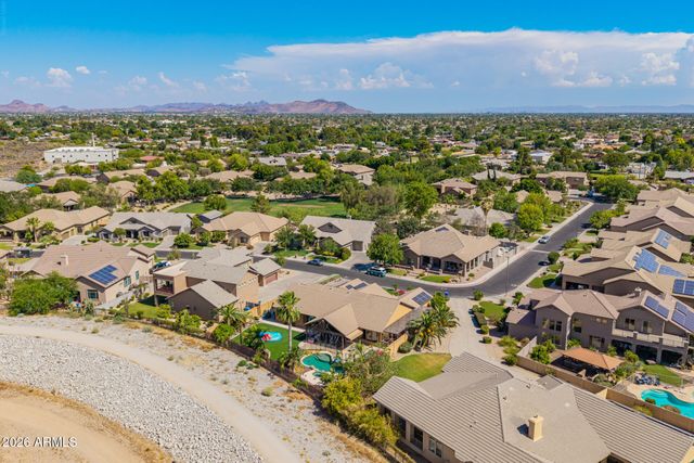 4122 W ORAIBI Drive, Glendale, AZ 85308