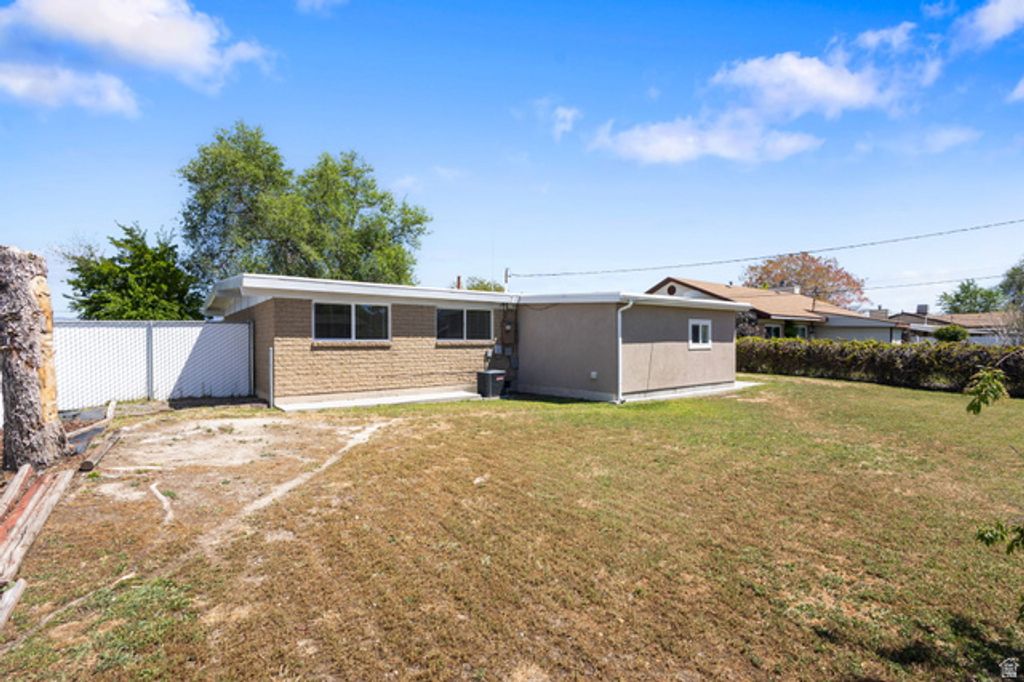 Image 24 of property listing at 3112 S 4355 W, West Valley City, UT 84120